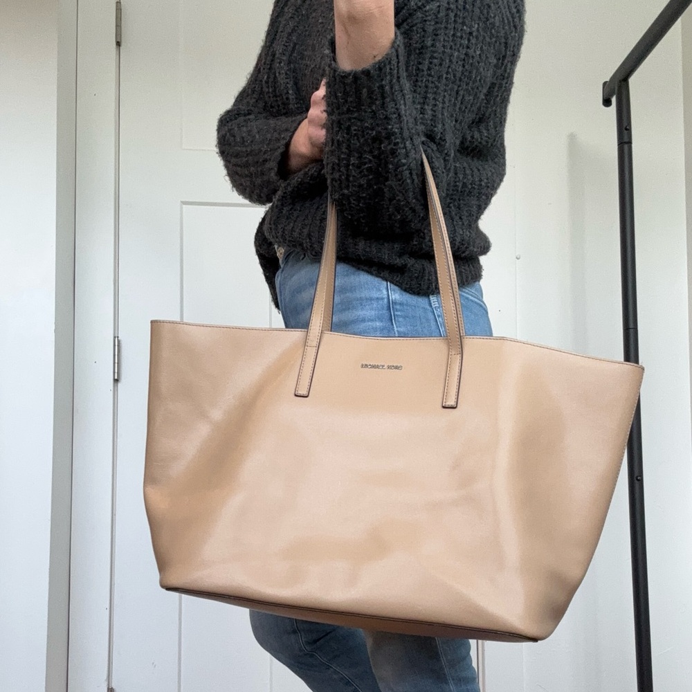 Michael Kors XL Emry tote